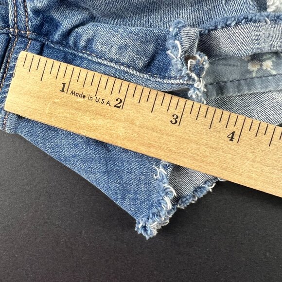 American Eagle Shorts Women 28* Midi Mid Rise Blue Distressed Denim Jorts No Tag - Picture 13 of 16